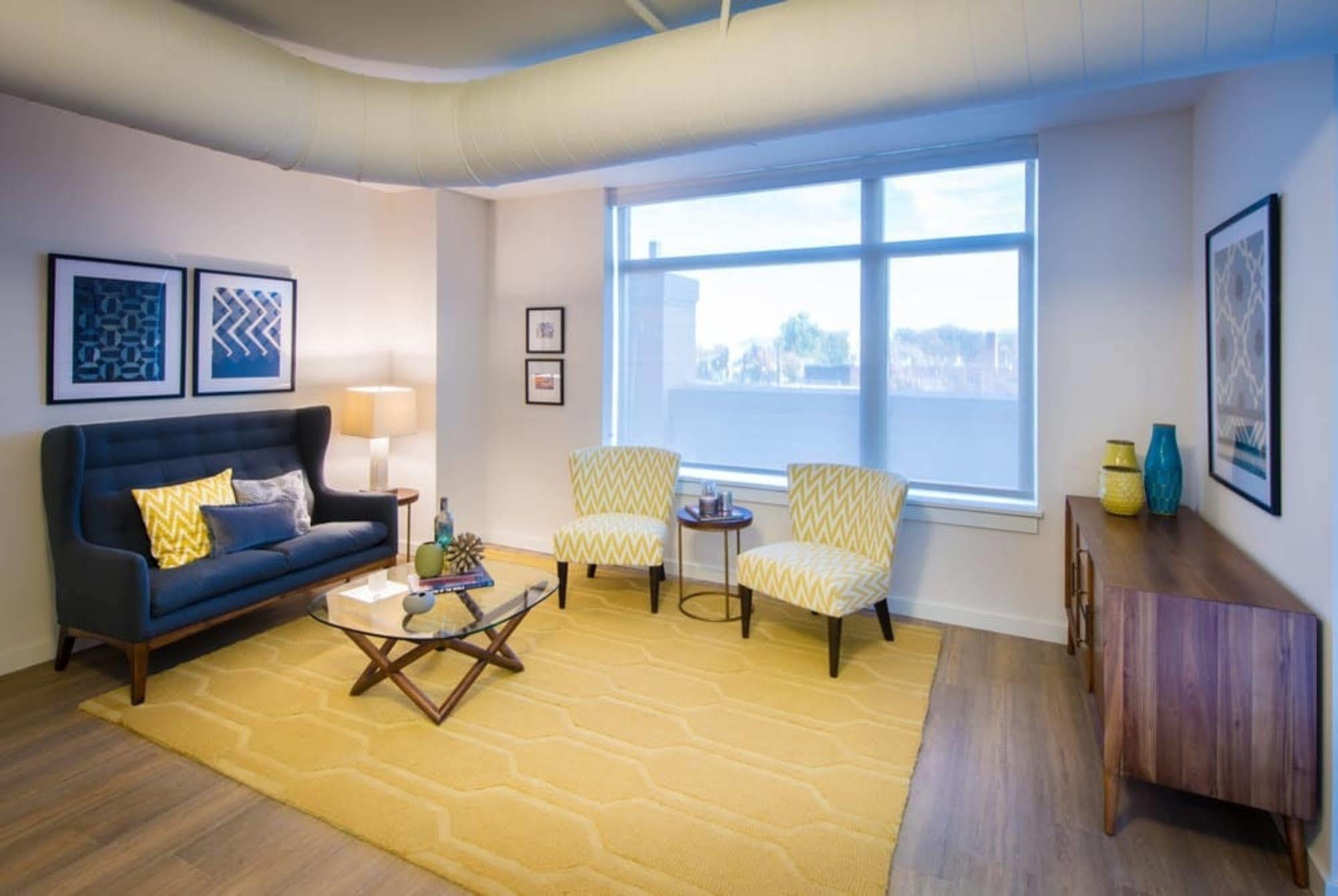 Aparthotel Bridgestreet At The View At Liberty Center à Arlington Extérieur photo